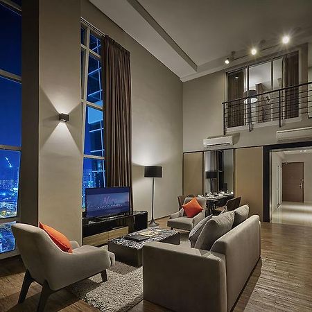 Maritime Luxury Suites George Town Exterior photo