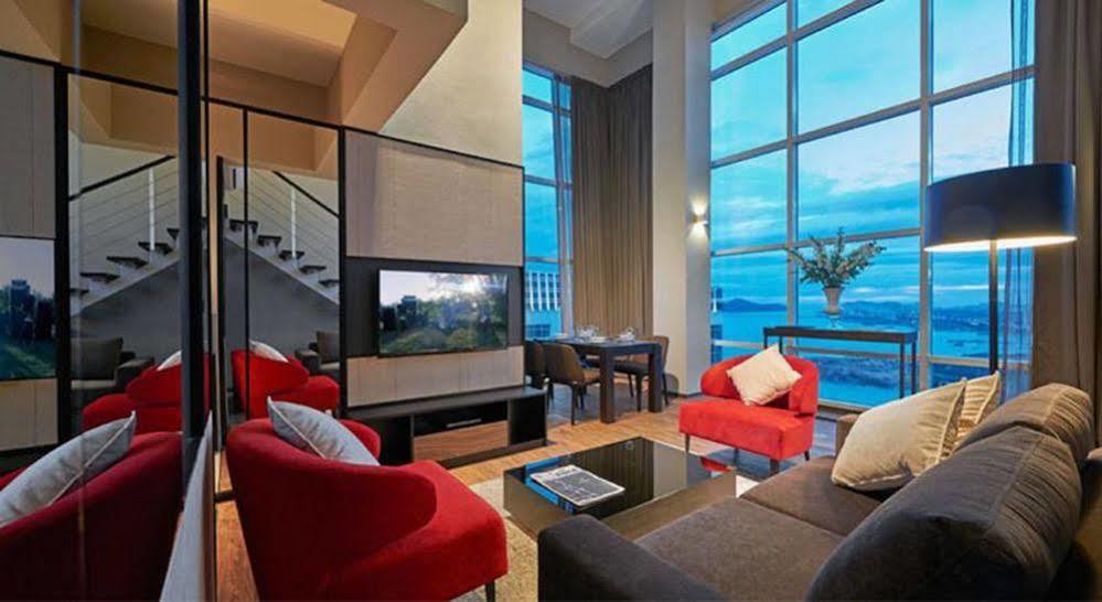 Maritime Luxury Suites George Town Exterior photo