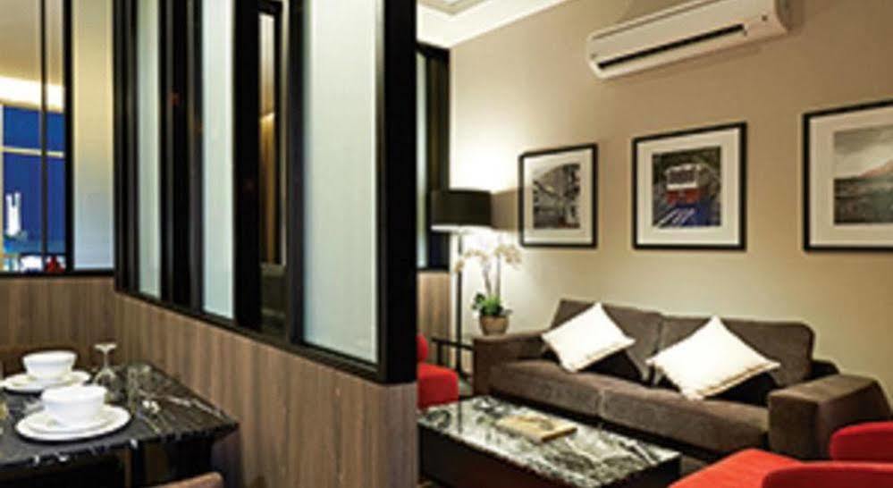 Maritime Luxury Suites George Town Exterior photo
