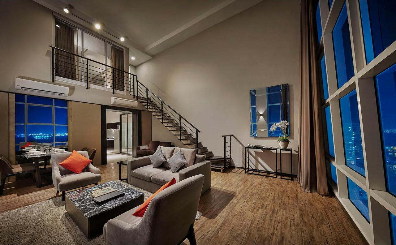 Maritime Luxury Suites George Town Exterior photo